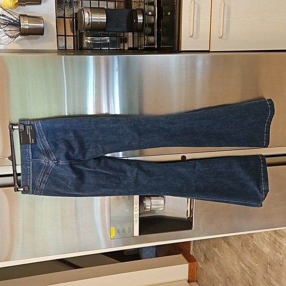 💕VERONICA BEARD Sheridan Exaggerated Flare High Rise Jeans Washed Oxford 25 NWT - Picture 12 of 16